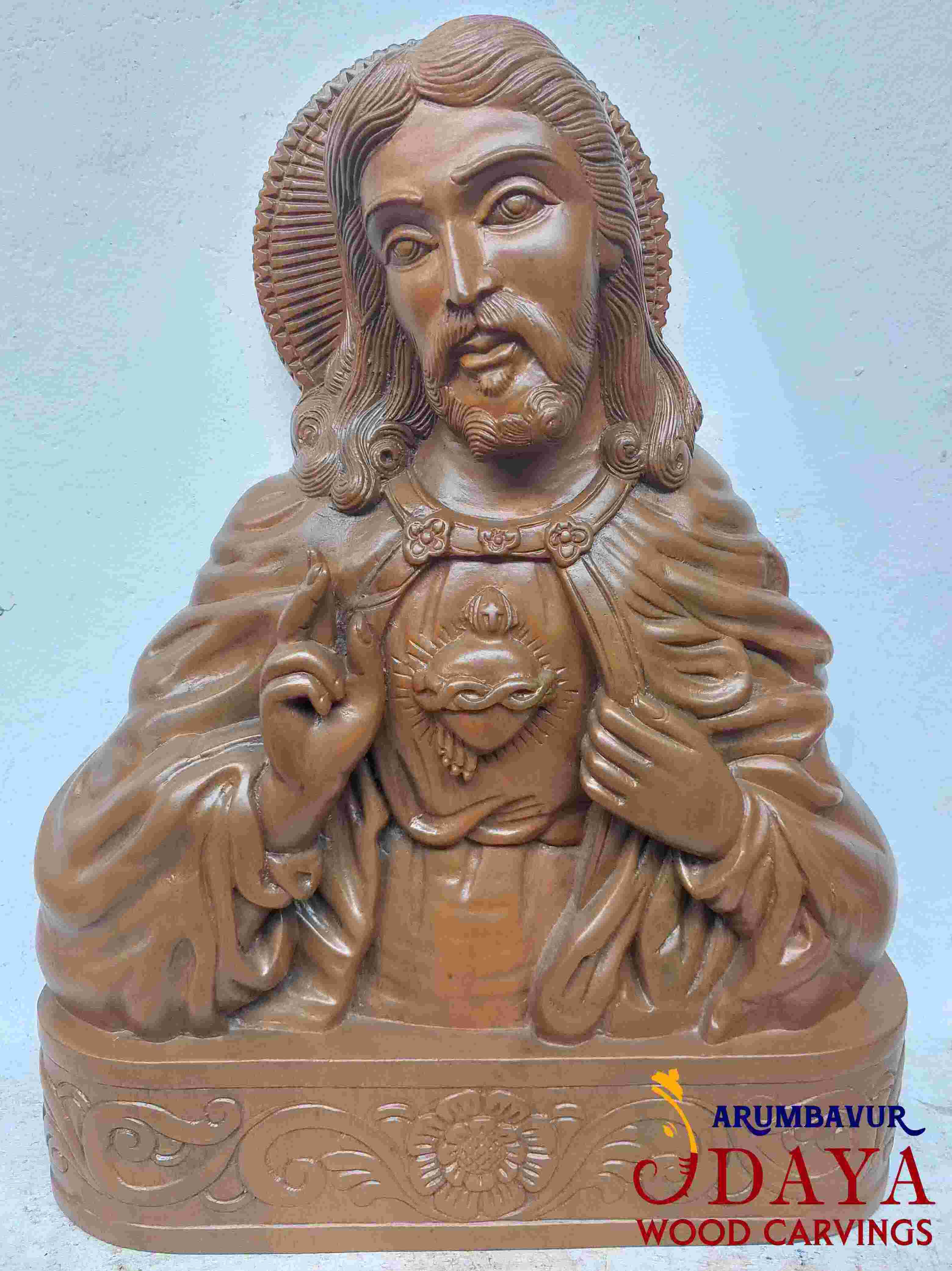 jesus-sculpture