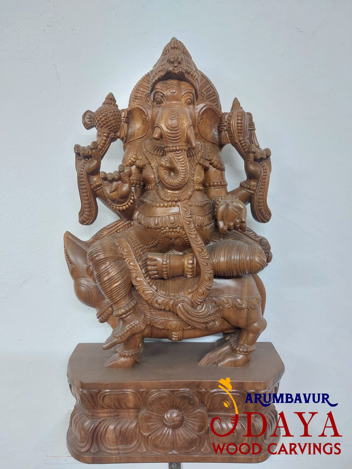 handcrafted-ganesha-sculpture-02