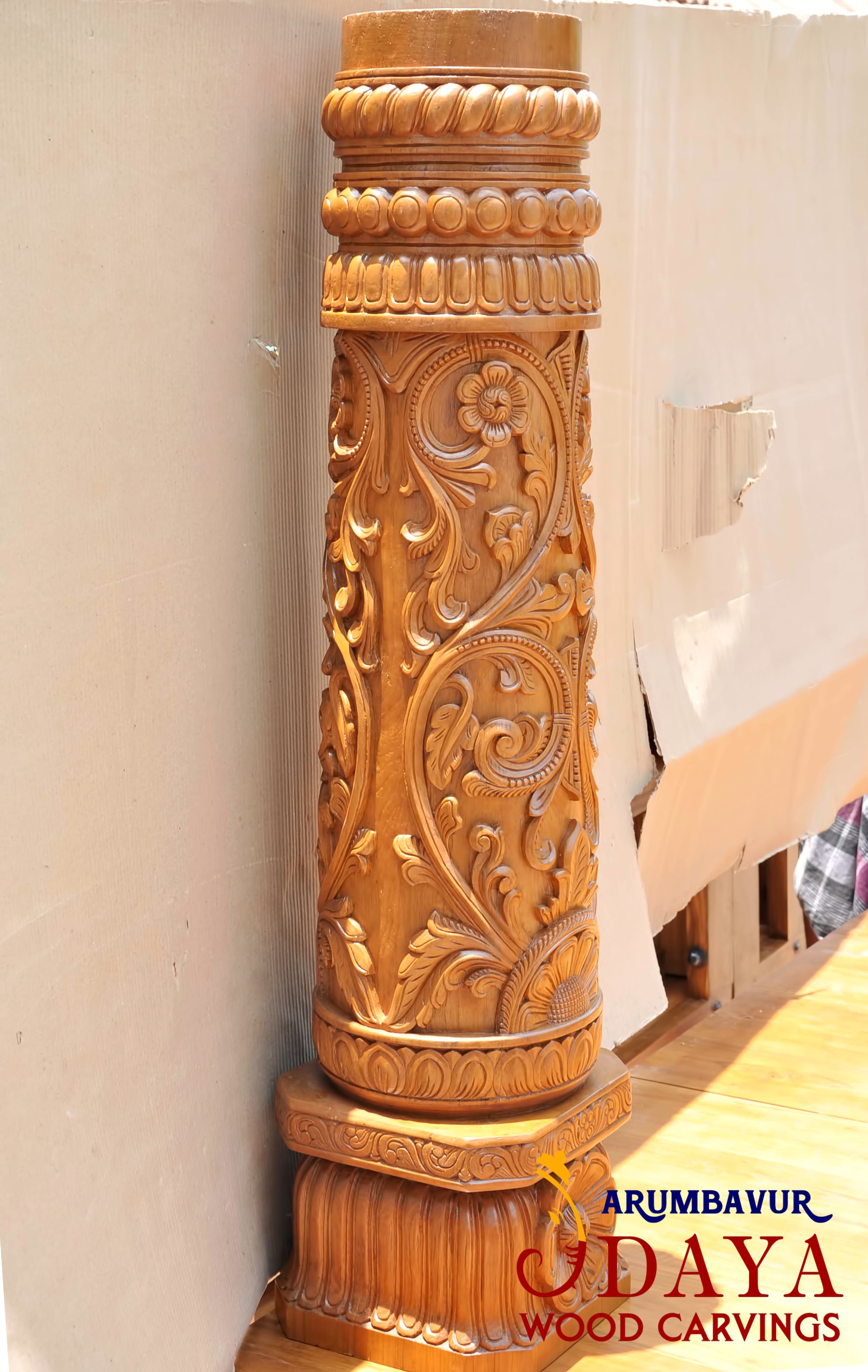 wooden-pillar-02